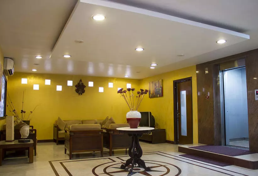 Fotos del hotel Oyo Premium Garuda Mall:  3