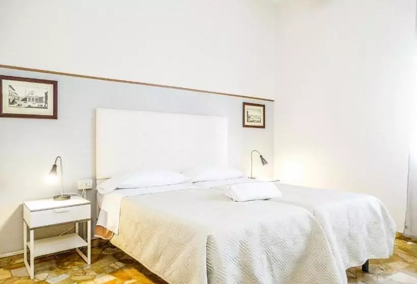 Fotos del hotel Iris Florentina:  10