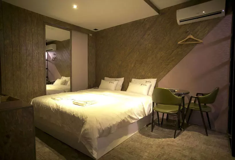 Fotos del hotel T:  11