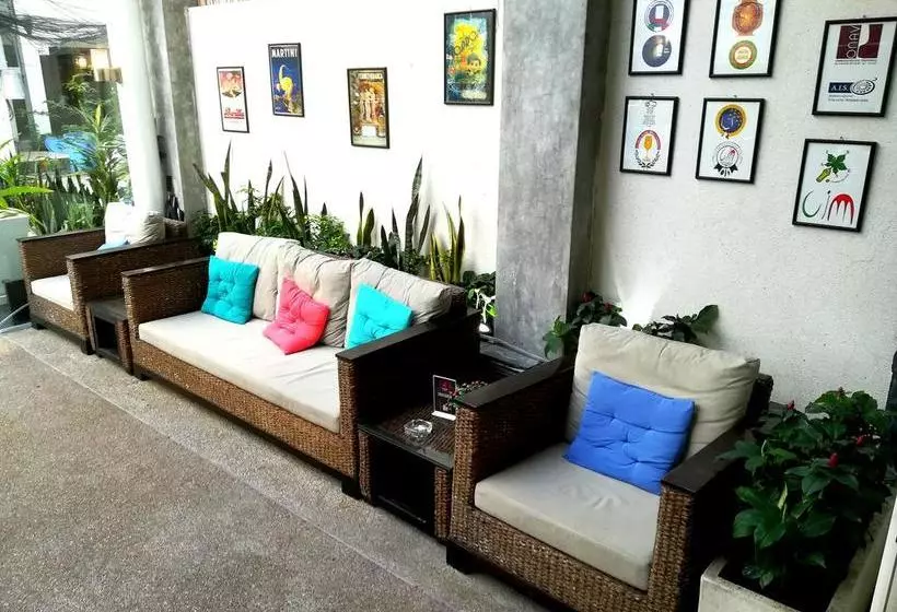 Fotos del hotel Nirvana:  25