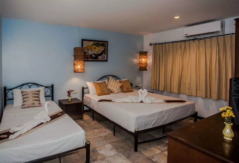 Fotos del hotel Nirvana:  19