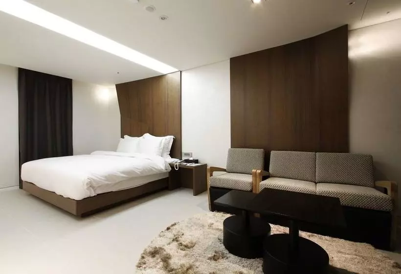 Fotos del hotel Richwell:  12