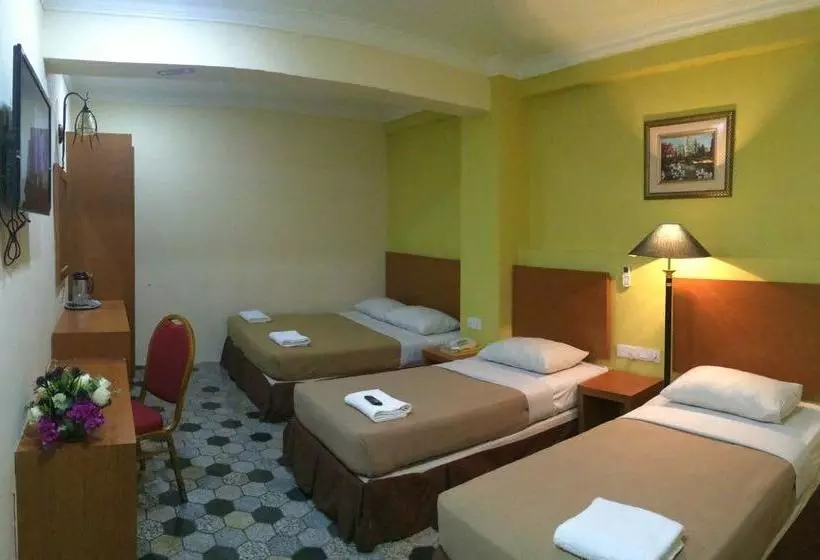 Fotos del hotel OYO 390 Mayview Glory Hotel:  12