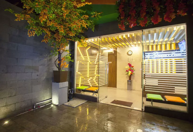 Fotos del hotel De Green Residence:  5