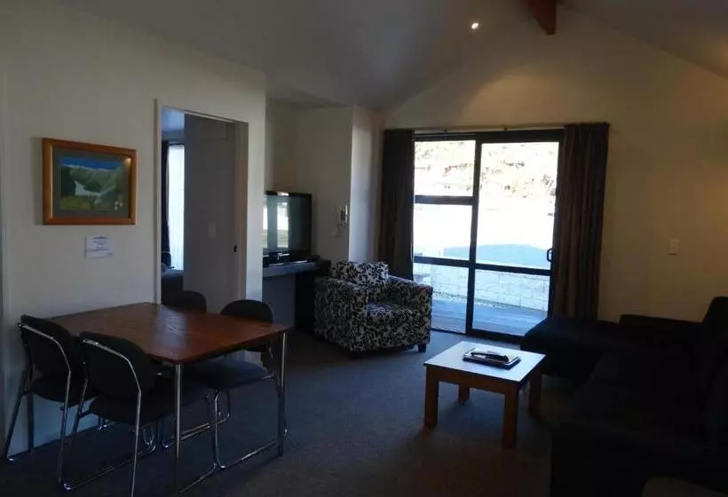 Fotos del hotel Alpine Glacier Motel:  2