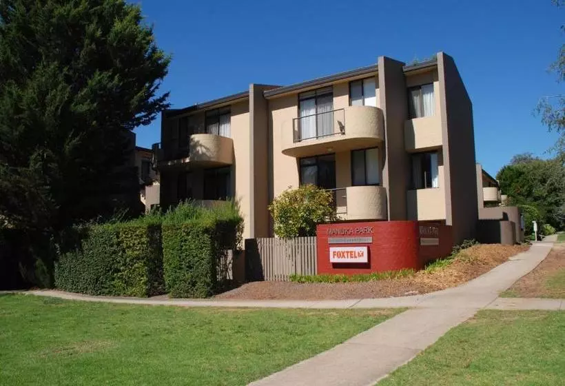 Fotos del hotel Manuka Park Serviced Apartments:  4