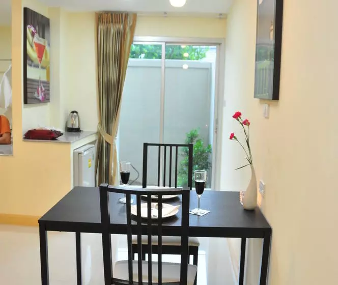 Fotos del hotel The Bloom Residence At Suvarnabhumi:  8