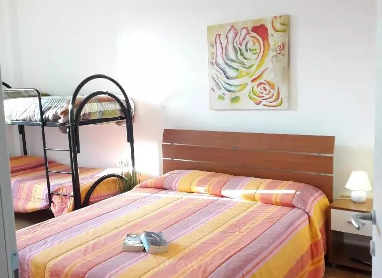 Fotos del hotel Appartamenti Esmera:  6
