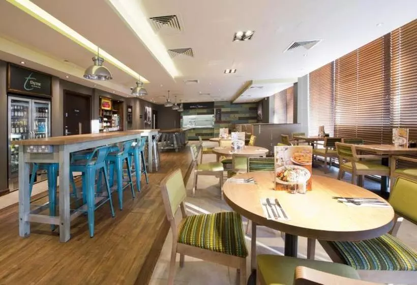 Fotos del hotel Premier Inn London Lewisham:  4