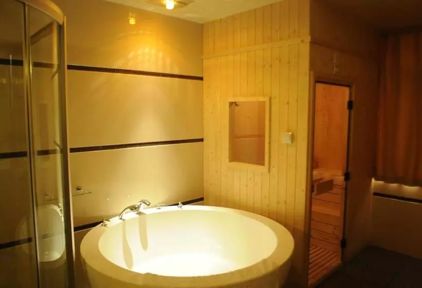 Fotos del hotel Lijiang Dian Jun Wang:  3