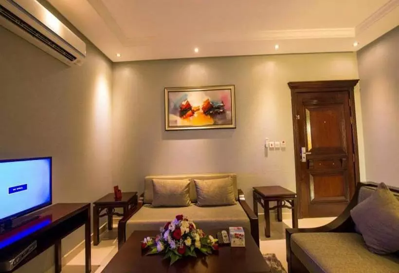 Fotos del hotel Lafontaine Al Shrooq Suites:  15