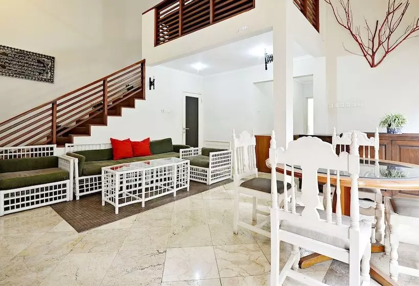 Fotos del hotel Zen Rooms Mampang Prapatan Syariah:  3