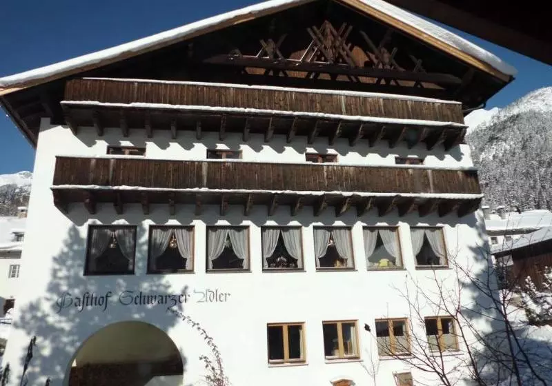 Fotos del hotel Schwarzer Adler:  2