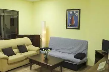 Apartamentos Monasterio - San Martin de Castanyeda