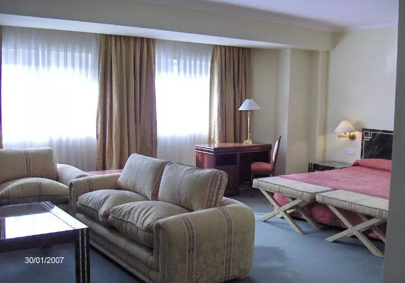Fotos del hotel Insignia Hotel Sierra Real:  8