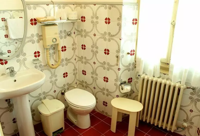 Fotos del hotel Villa Le Rondini:  5