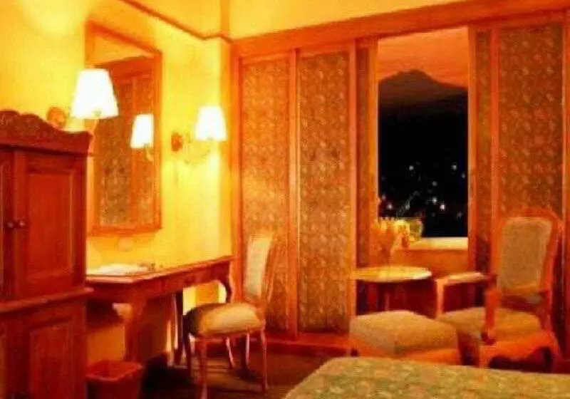 Fotos del hotel Mutiara Malioboro Yogyakarta:  3