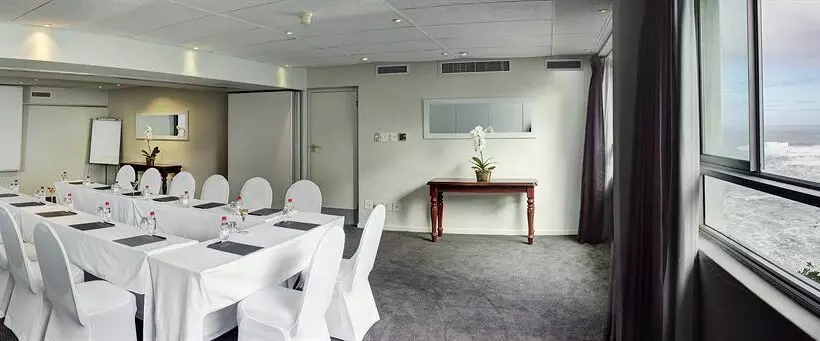 Fotos del hotel Ambassador Hotel:  14