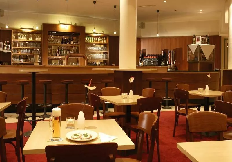 Fotos del hotel Nh Berlin Potsdam Conference Center:  12