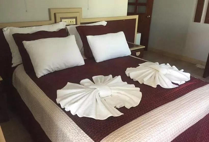 Fotos del hotel Karsiyaka Oteli:  7