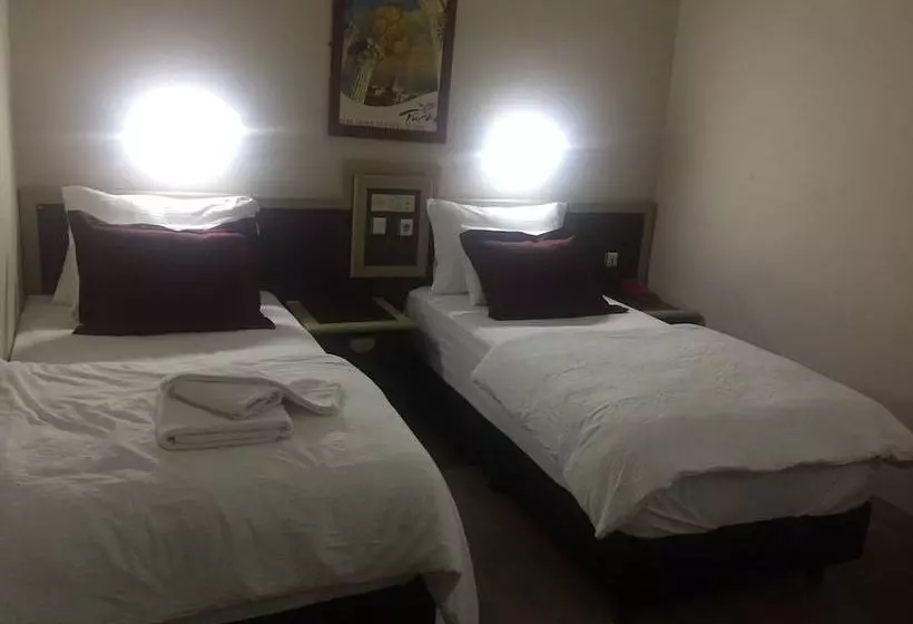 Fotos del hotel Karsiyaka Oteli:  12