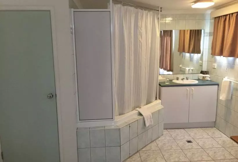 Fotos del hotel Mediterranean All Suites:  6