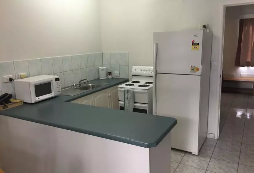 Fotos del hotel Mediterranean All Suites:  10