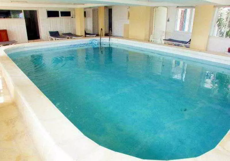 Fotos del hotel Celebrity Hotel:  3