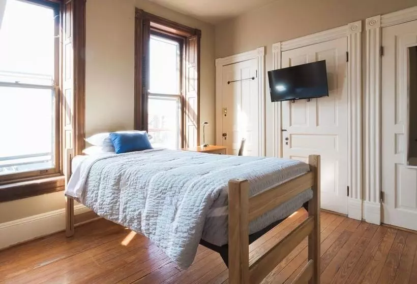 Fotos del hotel Found Places Capitol Hill Bed And Breakfast:  16