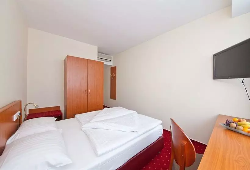 Fotos del hotel Belmondo Hamburg Hbf:  13