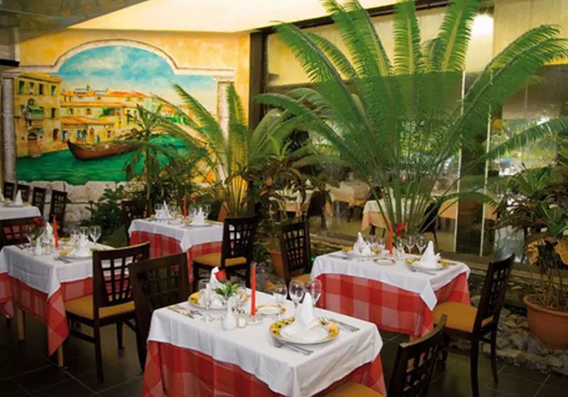 Fotos del hotel Occidental Arenas Blancas:  15