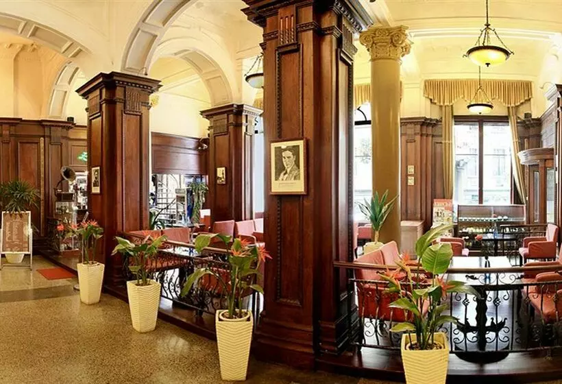 Fotos del hotel Astor House:  2