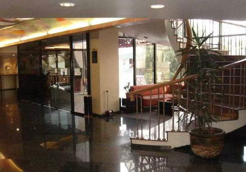Fotos del hotel Torres Lindavista:  5