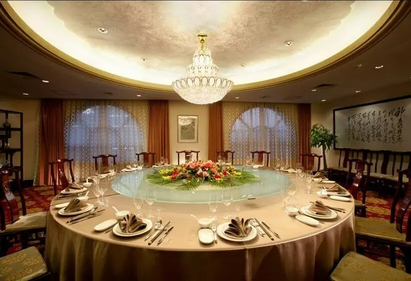 Fotos del hotel News Plaza:  5