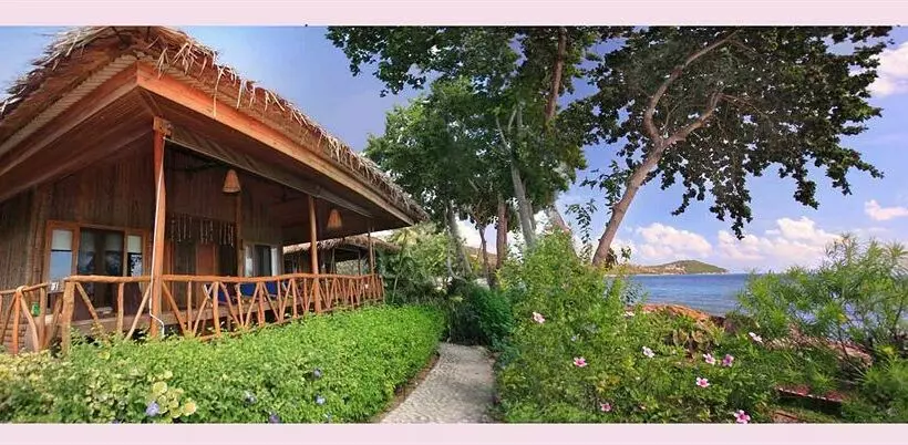 Fotos del hotel Coral Bay Resort:  5