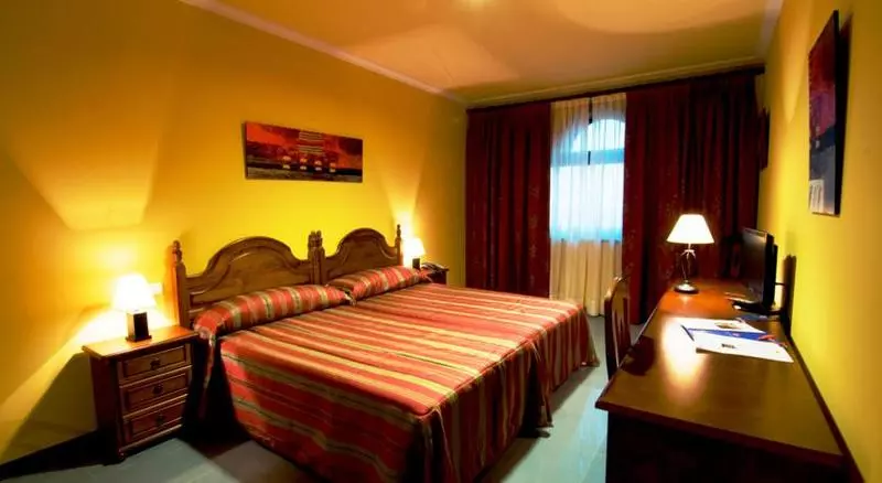 Fotos del hotel Topacio:  2