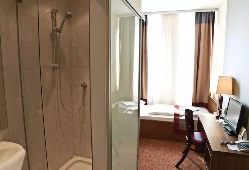 Fotos del hotel Ivbergs  Berlin Messe:  20