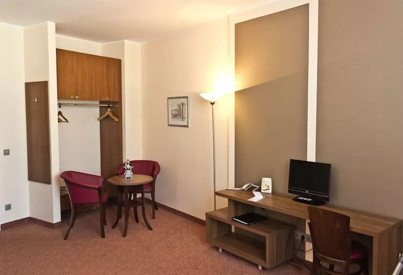 Fotos del hotel Ivbergs  Berlin Messe:  19