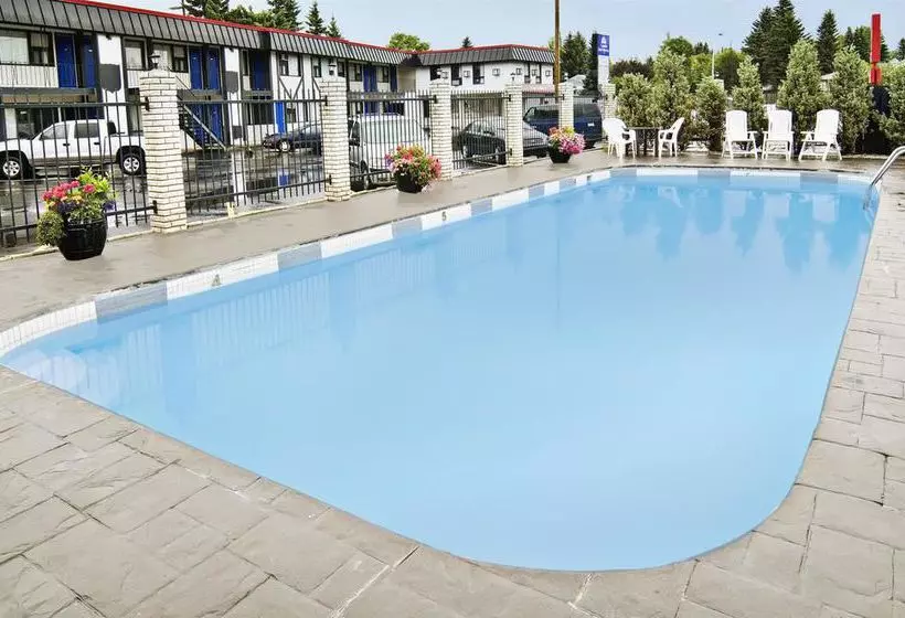 Fotos del hotel Canada's Best Value Inn Calgary:  2