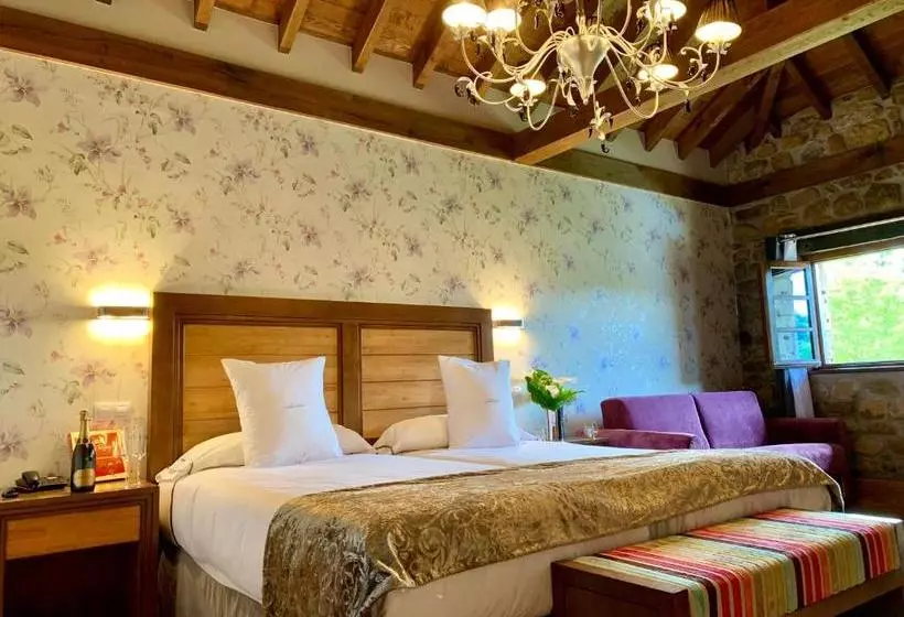 Fotos del hotel Suites Valles Pasiegos:  1