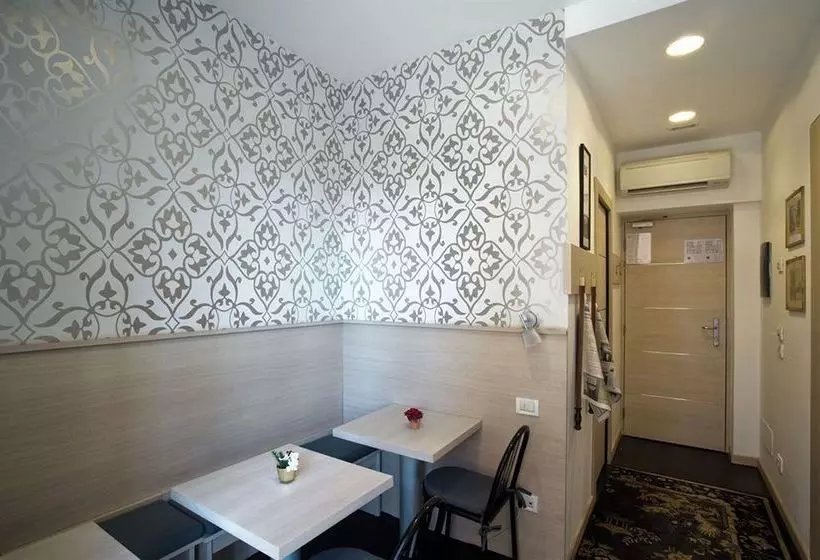 Fotos del hotel Appia 442:  14