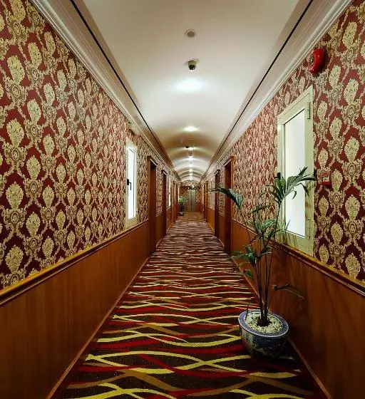 Fotos del hotel Jonrad Hotel:  2