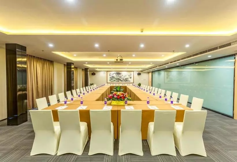 Fotos del hotel Kingdo:  5