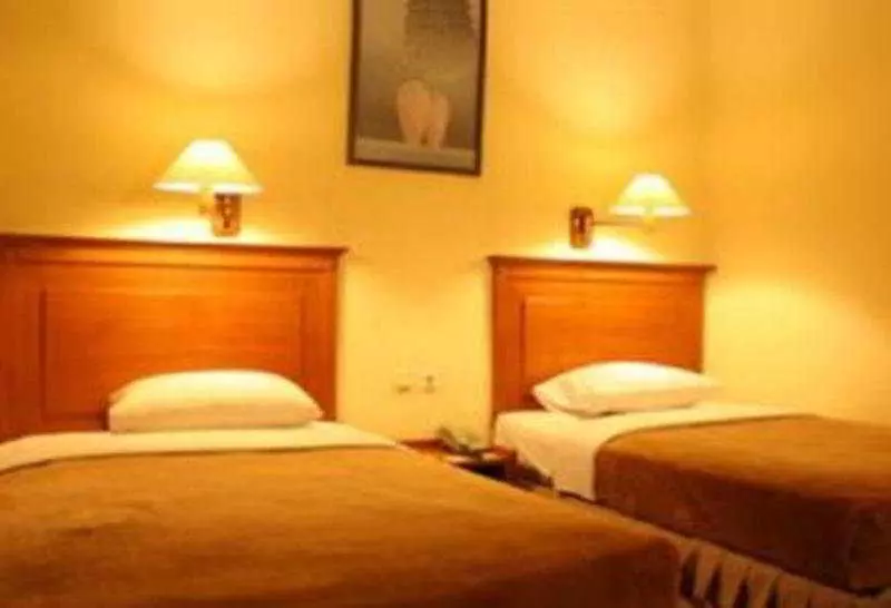 Fotos del hotel Collection O 7  Melawai:  5