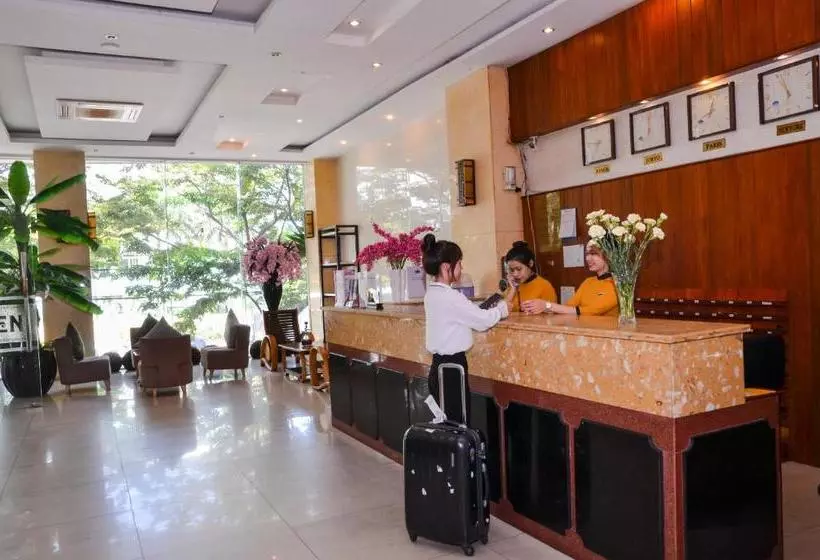 Fotos del hotel Queen Da Nang:  2