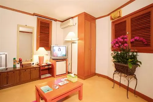 Fotos del hotel Kaya Latree:  15