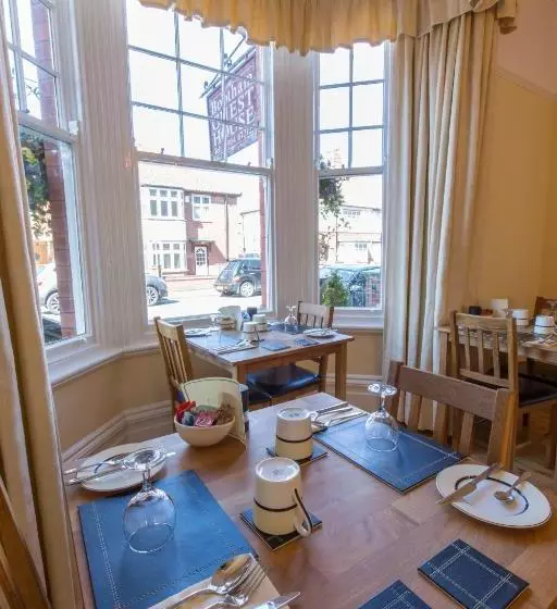 Fotos del hotel Bootham City Centre Guest House:  5