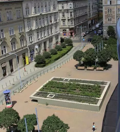 Fotos del hotel Garay Terrace Residence:  10