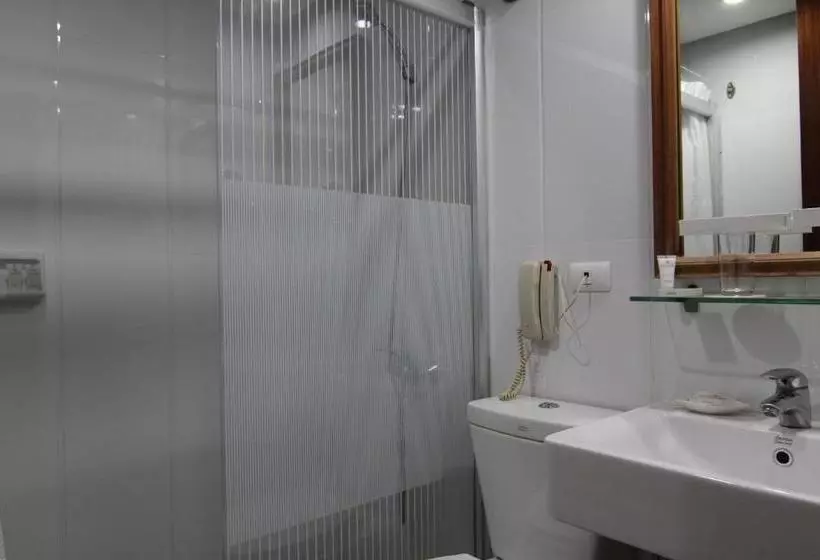 Fotos del hotel Wellcôme:  5