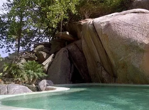 The Bay Resort & Restaurant